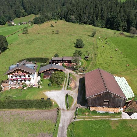 Ferienwohnungen Behamhof Neukirchen am Großvenediger Eksteriør billede